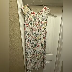 Loft New with tags summer maxi dress. Beautiful dress too big for me.